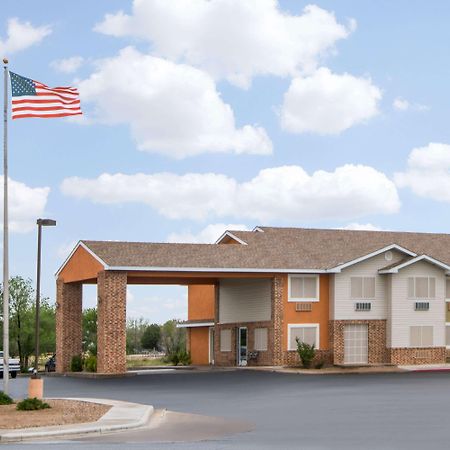 Super 8 By Wyndham Portales Motel Exterior foto